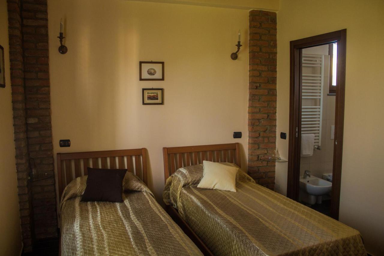 B&B Il Rustico Turate Exterior foto